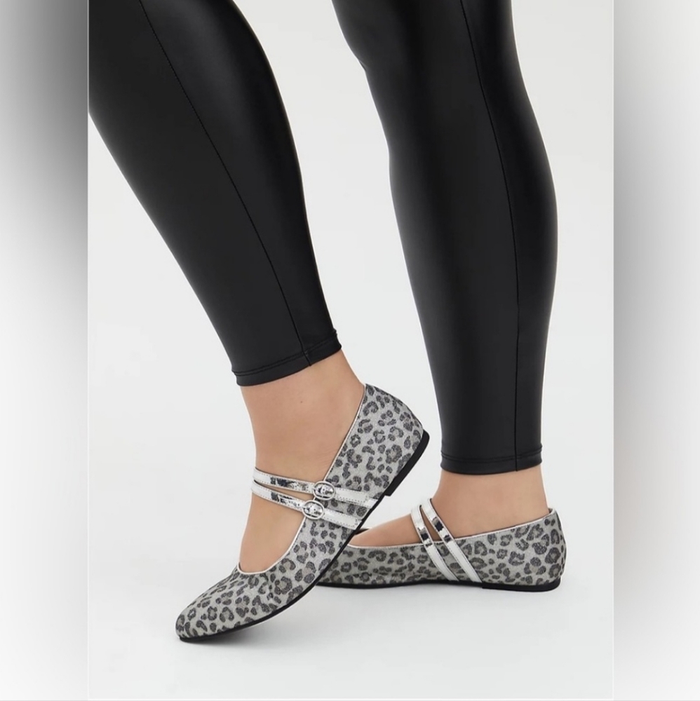 Torrid Glitter Leopard Print Mary Janes